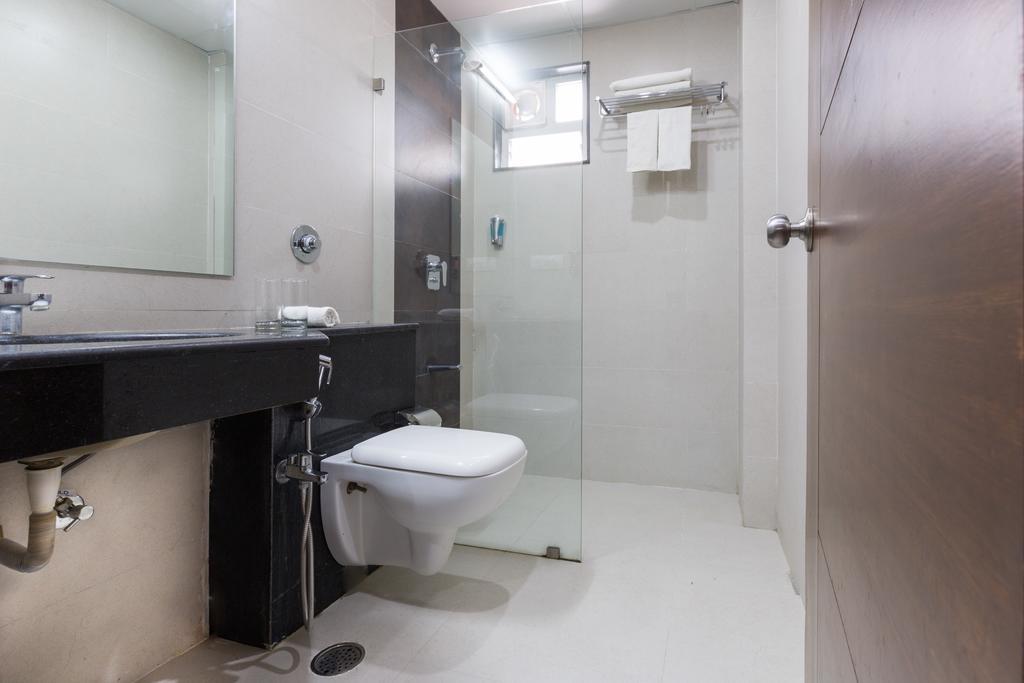 Sanctum Suites Bel Road Μπανγκαλόρ Εξωτερικό φωτογραφία