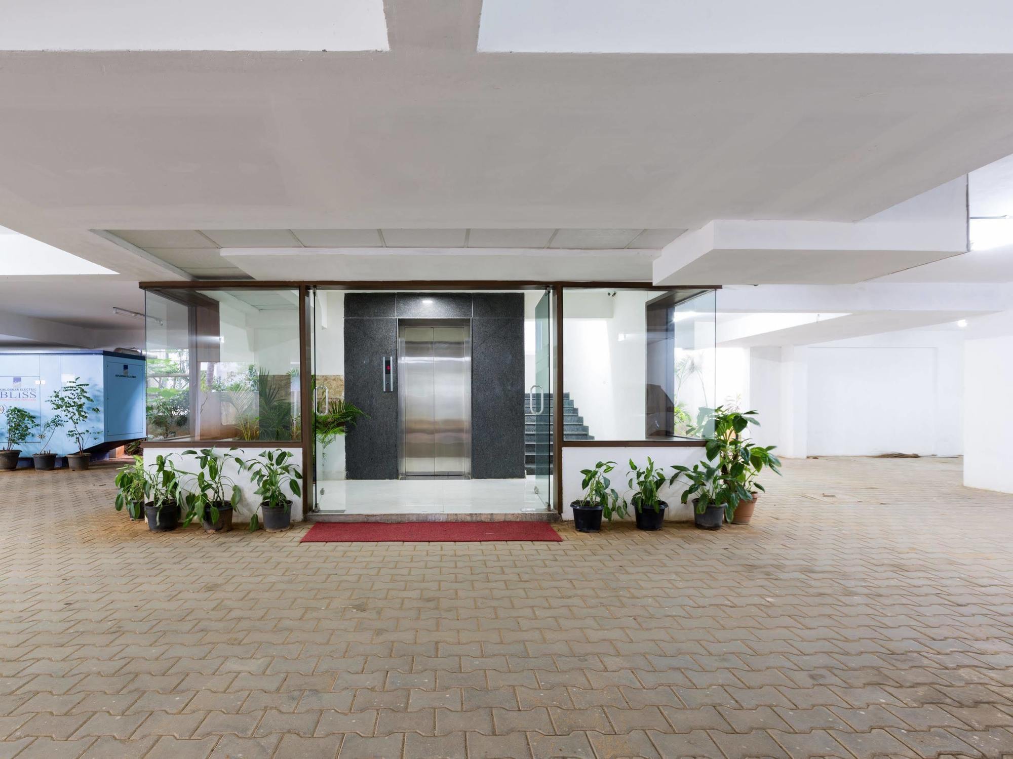 Sanctum Suites Bel Road Μπανγκαλόρ Εξωτερικό φωτογραφία