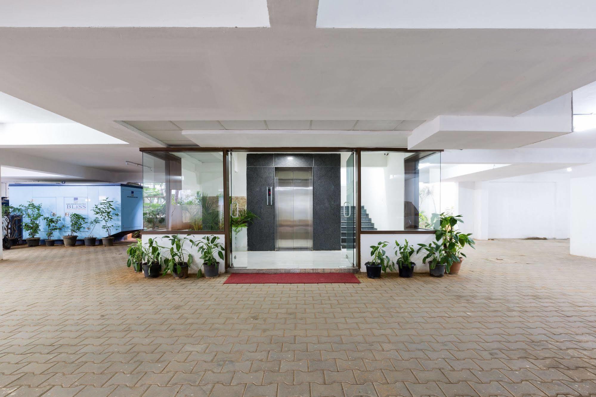 Sanctum Suites Bel Road Μπανγκαλόρ Εξωτερικό φωτογραφία
